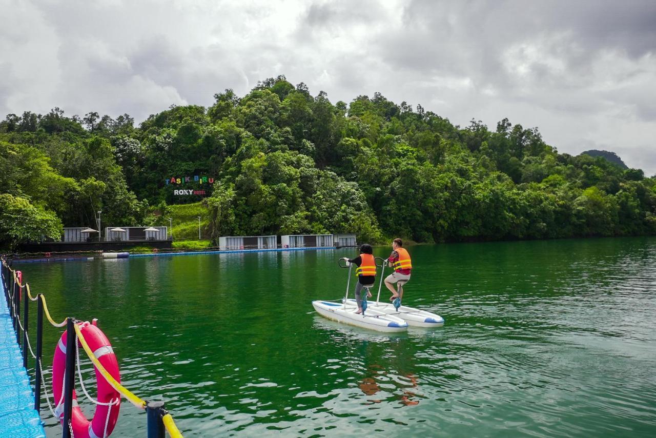 Roxy Tasik Biru Resort City Bau المظهر الخارجي الصورة